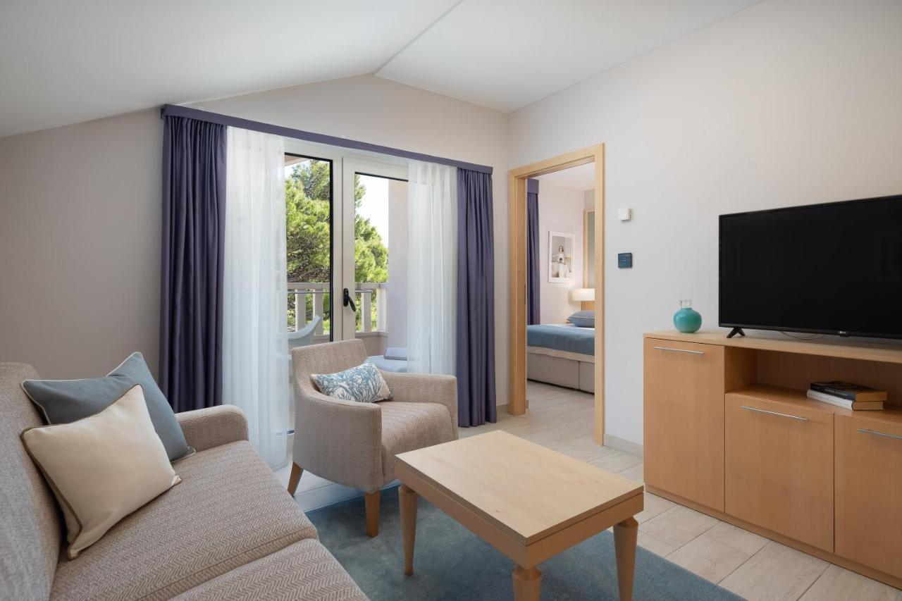 Aparthotel Flora Tučepi Dış mekan fotoğraf
